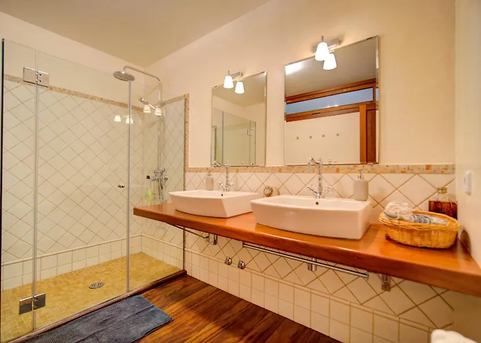 Сasa de vacaciones Casa Boutique Xalam  Piscina Climatizada, Jacuzzi, Billar Sant Lluís