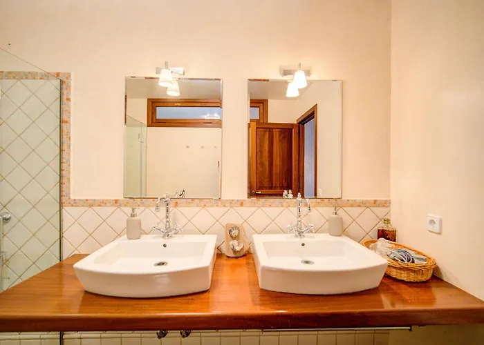 Casa Boutique Xalam  Piscina Climatizada, Jacuzzi, Billar *