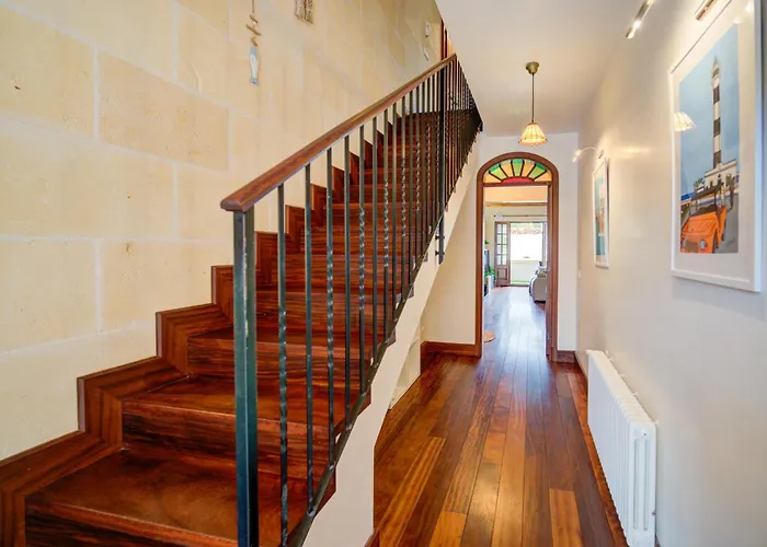 Сasa de vacaciones Casa Boutique Xalam  Piscina Climatizada, Jacuzzi, Billar Sant Lluís