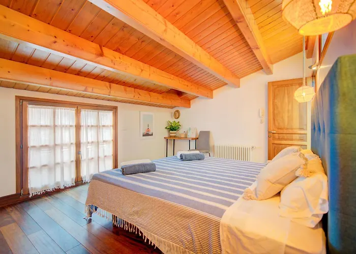 Casa Boutique Xalam  Piscina Climatizada, Jacuzzi, Billar * Sant Lluís